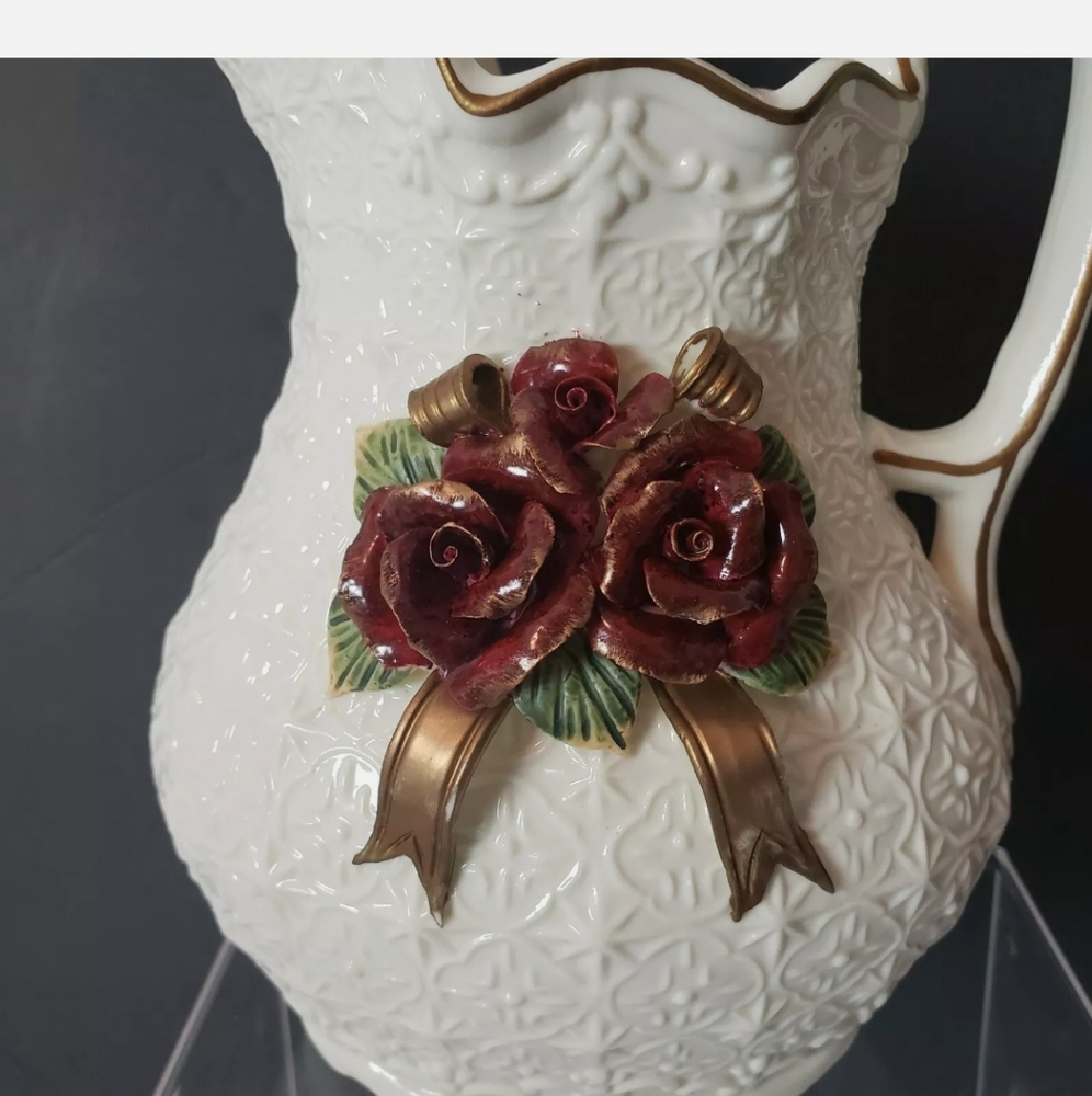 Pitcher vase - Picture 2 of 4